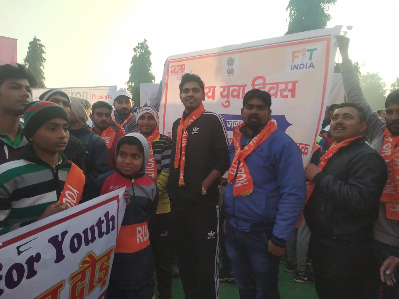 रक्तदान शिविर - फोटो 4